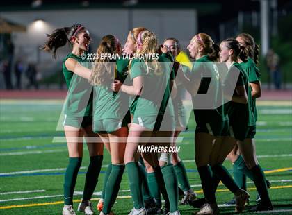 Thumbnail 1 in Harbor vs King City photogallery.