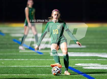 Thumbnail 3 in Harbor vs King City photogallery.