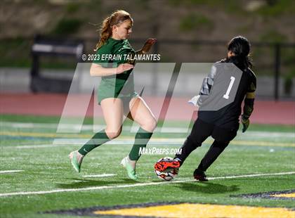 Thumbnail 1 in Harbor vs King City photogallery.