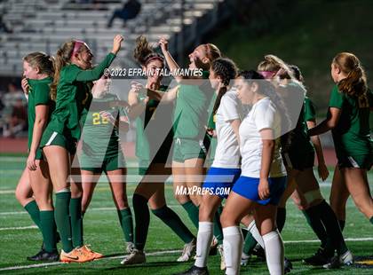 Thumbnail 3 in Harbor vs King City photogallery.