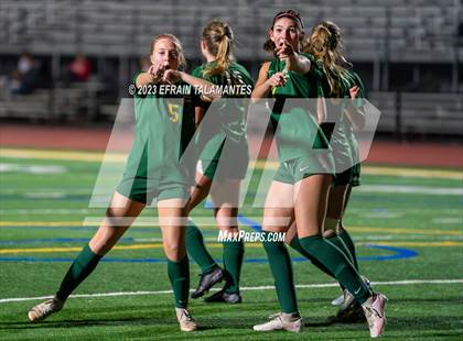 Thumbnail 1 in Harbor vs King City photogallery.