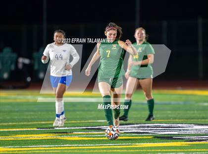 Thumbnail 3 in Harbor vs King City photogallery.