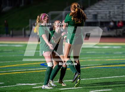 Thumbnail 1 in Harbor vs King City photogallery.