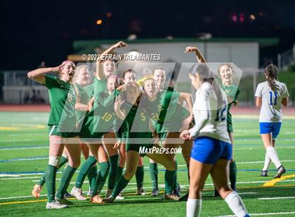 Thumbnail 1 in Harbor vs King City photogallery.