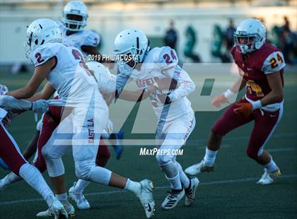 Thumbnail 1 in Garfield vs Roosevelt  photogallery.