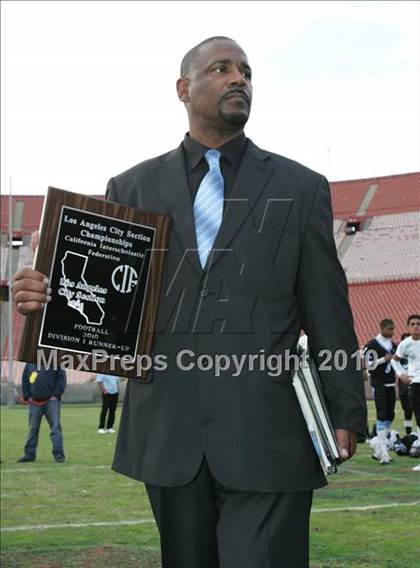 Thumbnail 1 in Crenshaw vs. Carson (CIF LA City Section D1 Final) photogallery.