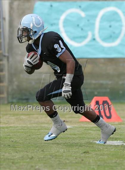 Thumbnail 1 in Crenshaw vs. Carson (CIF LA City Section D1 Final) photogallery.