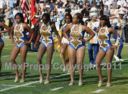 Thumbnail 3 in Crenshaw vs. Carson (CIF LA City Section D1 Final) photogallery.