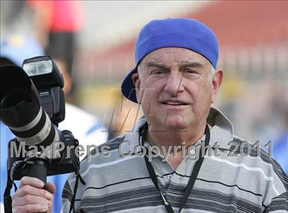 Thumbnail 2 in Crenshaw vs. Carson (CIF LA City Section D1 Final) photogallery.
