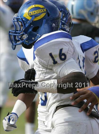 Thumbnail 3 in Crenshaw vs. Carson (CIF LA City Section D1 Final) photogallery.