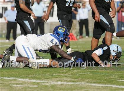 Thumbnail 2 in Crenshaw vs. Carson (CIF LA City Section D1 Final) photogallery.