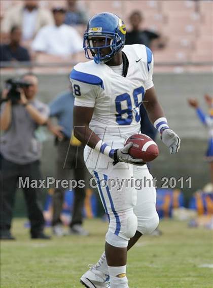Thumbnail 2 in Crenshaw vs. Carson (CIF LA City Section D1 Final) photogallery.