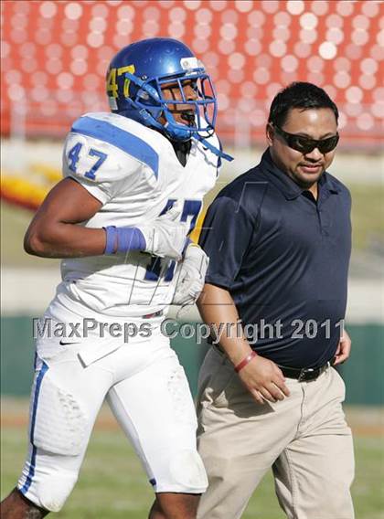 Thumbnail 2 in Crenshaw vs. Carson (CIF LA City Section D1 Final) photogallery.