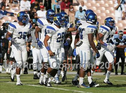 Thumbnail 2 in Crenshaw vs. Carson (CIF LA City Section D1 Final) photogallery.