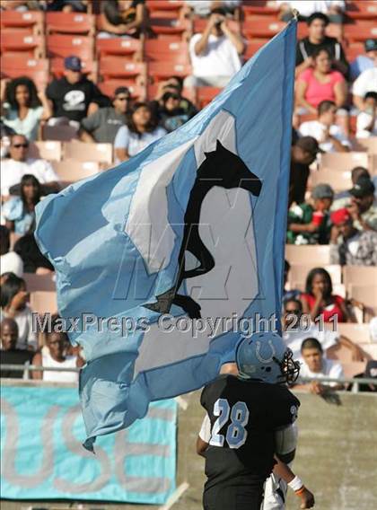 Thumbnail 3 in Crenshaw vs. Carson (CIF LA City Section D1 Final) photogallery.