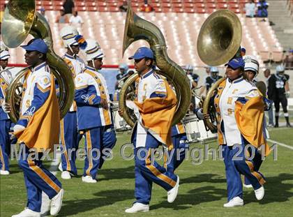 Thumbnail 3 in Crenshaw vs. Carson (CIF LA City Section D1 Final) photogallery.