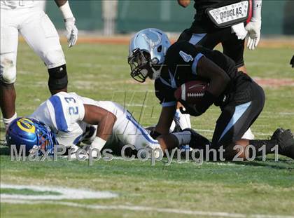 Thumbnail 1 in Crenshaw vs. Carson (CIF LA City Section D1 Final) photogallery.