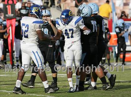 Thumbnail 1 in Crenshaw vs. Carson (CIF LA City Section D1 Final) photogallery.