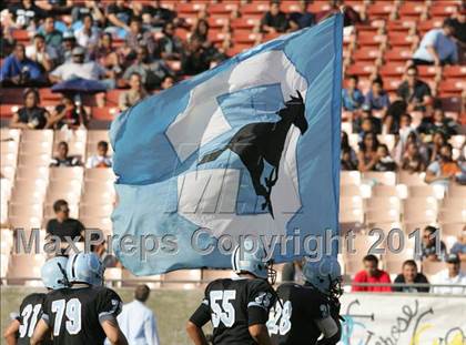 Thumbnail 2 in Crenshaw vs. Carson (CIF LA City Section D1 Final) photogallery.
