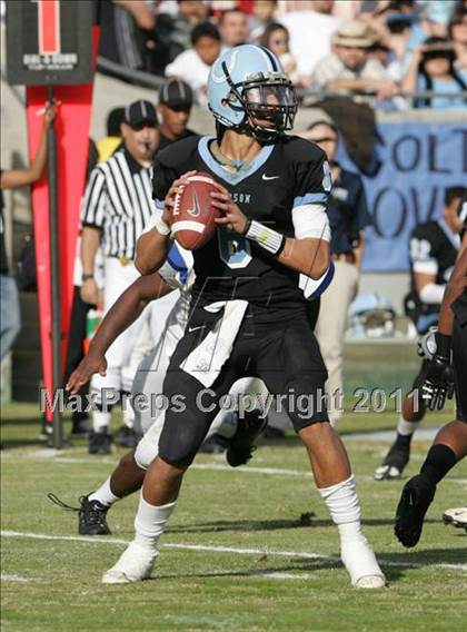 Thumbnail 3 in Crenshaw vs. Carson (CIF LA City Section D1 Final) photogallery.