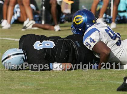 Thumbnail 2 in Crenshaw vs. Carson (CIF LA City Section D1 Final) photogallery.