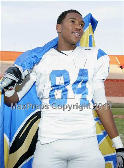 Thumbnail 1 in Crenshaw vs. Carson (CIF LA City Section D1 Final) photogallery.