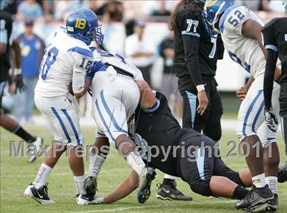 Thumbnail 3 in Crenshaw vs. Carson (CIF LA City Section D1 Final) photogallery.