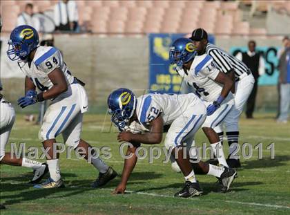 Thumbnail 3 in Crenshaw vs. Carson (CIF LA City Section D1 Final) photogallery.