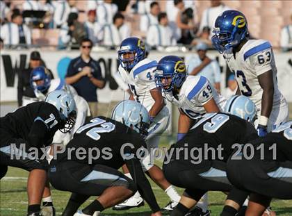 Thumbnail 3 in Crenshaw vs. Carson (CIF LA City Section D1 Final) photogallery.