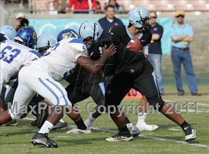 Thumbnail 1 in Crenshaw vs. Carson (CIF LA City Section D1 Final) photogallery.