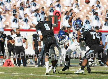 Thumbnail 1 in Crenshaw vs. Carson (CIF LA City Section D1 Final) photogallery.