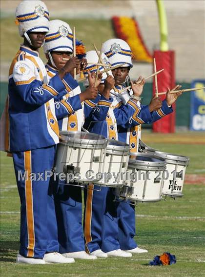 Thumbnail 1 in Crenshaw vs. Carson (CIF LA City Section D1 Final) photogallery.