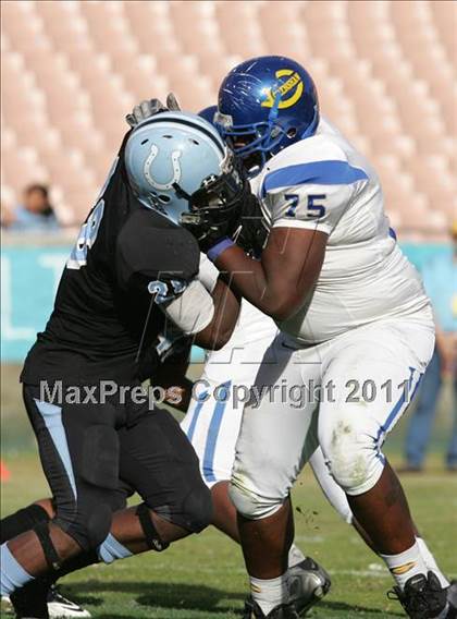 Thumbnail 1 in Crenshaw vs. Carson (CIF LA City Section D1 Final) photogallery.