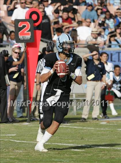 Thumbnail 3 in Crenshaw vs. Carson (CIF LA City Section D1 Final) photogallery.