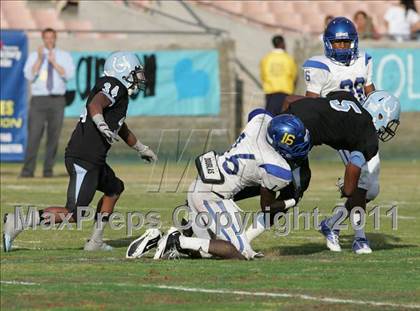 Thumbnail 1 in Crenshaw vs. Carson (CIF LA City Section D1 Final) photogallery.