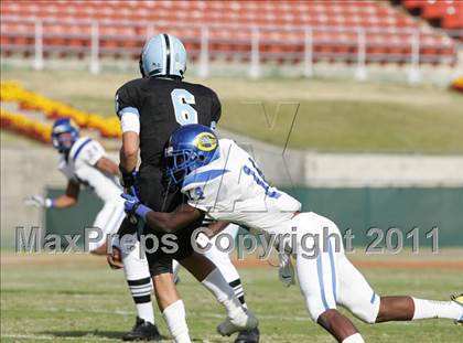 Thumbnail 1 in Crenshaw vs. Carson (CIF LA City Section D1 Final) photogallery.