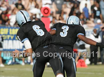 Thumbnail 2 in Crenshaw vs. Carson (CIF LA City Section D1 Final) photogallery.