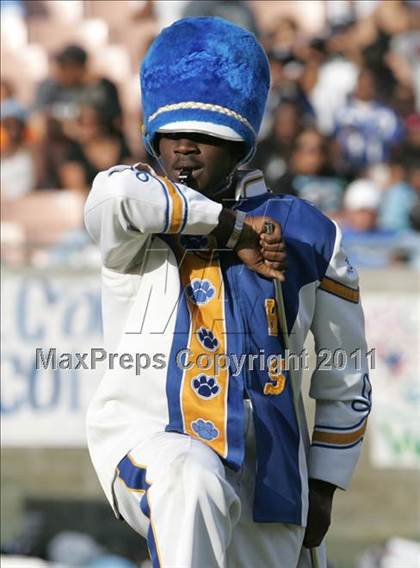 Thumbnail 3 in Crenshaw vs. Carson (CIF LA City Section D1 Final) photogallery.