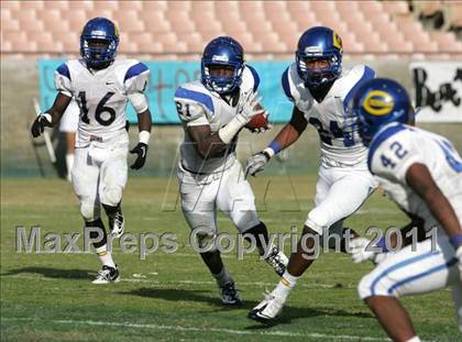 Thumbnail 1 in Crenshaw vs. Carson (CIF LA City Section D1 Final) photogallery.
