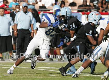 Thumbnail 1 in Crenshaw vs. Carson (CIF LA City Section D1 Final) photogallery.