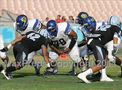 Thumbnail 2 in Crenshaw vs. Carson (CIF LA City Section D1 Final) photogallery.