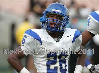 Thumbnail 2 in Crenshaw vs. Carson (CIF LA City Section D1 Final) photogallery.