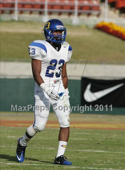Thumbnail 1 in Crenshaw vs. Carson (CIF LA City Section D1 Final) photogallery.