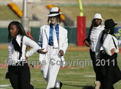 Thumbnail 3 in Crenshaw vs. Carson (CIF LA City Section D1 Final) photogallery.