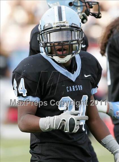 Thumbnail 3 in Crenshaw vs. Carson (CIF LA City Section D1 Final) photogallery.