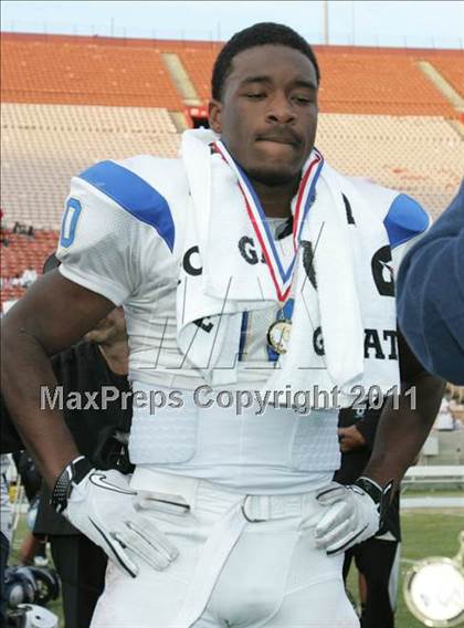 Thumbnail 2 in Crenshaw vs. Carson (CIF LA City Section D1 Final) photogallery.