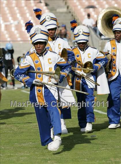 Thumbnail 2 in Crenshaw vs. Carson (CIF LA City Section D1 Final) photogallery.