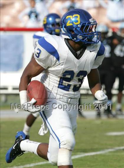 Thumbnail 3 in Crenshaw vs. Carson (CIF LA City Section D1 Final) photogallery.