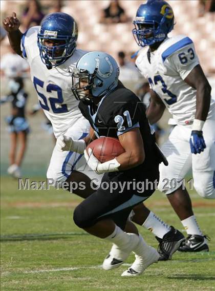 Thumbnail 2 in Crenshaw vs. Carson (CIF LA City Section D1 Final) photogallery.