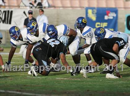 Thumbnail 2 in Crenshaw vs. Carson (CIF LA City Section D1 Final) photogallery.
